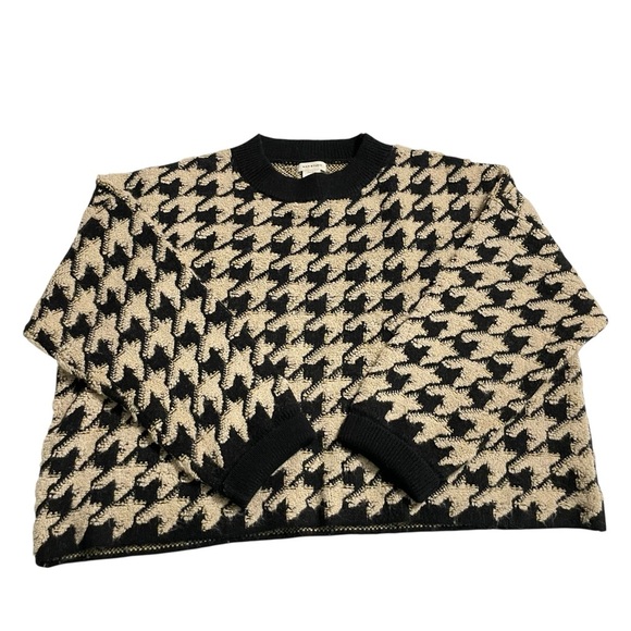 Max Studio Black Beige Houndstooth Knit Sweater Size Large - Picture 9 of 15
